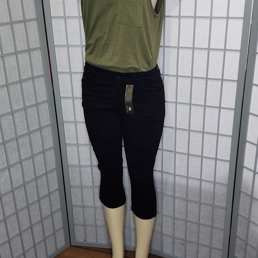 **Women's Lee Rider capris**